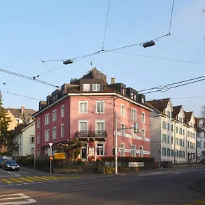 Swiss Star California - Self Check-in Zürih